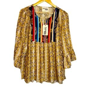 Savanna Jane Embroidered Snake Print Top